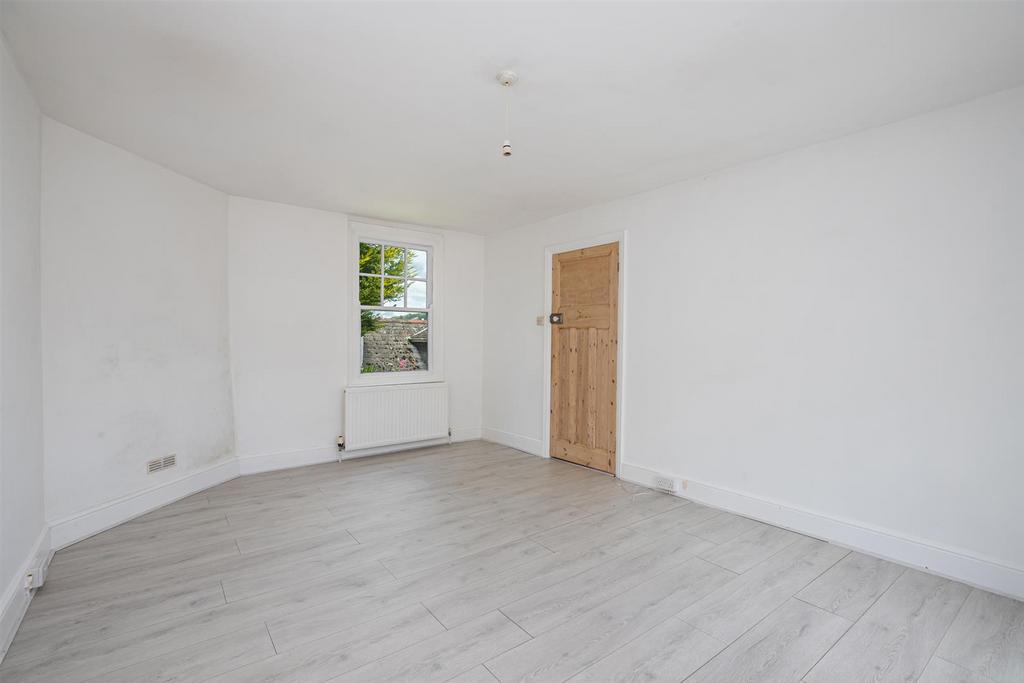 A15 - Riversea Views Dartmouth - 220531.jpg