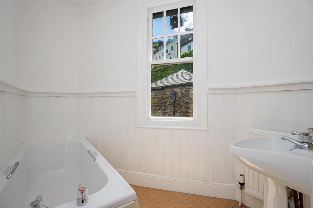 A18 - Riversea Views Dartmouth - 220531.jpg