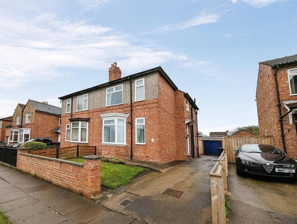 Bowen Road, Darlington 3 bed semidetached house for sale £160,000