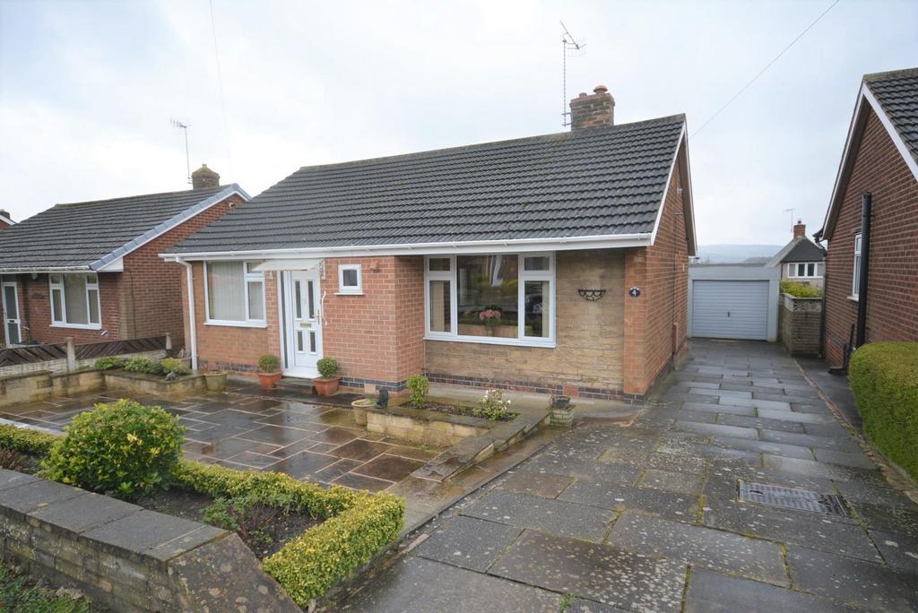 Cedar Avenue, Brockwell, Chesterfield, S40 4ES 2 bed detached bungalow for sale £290,000