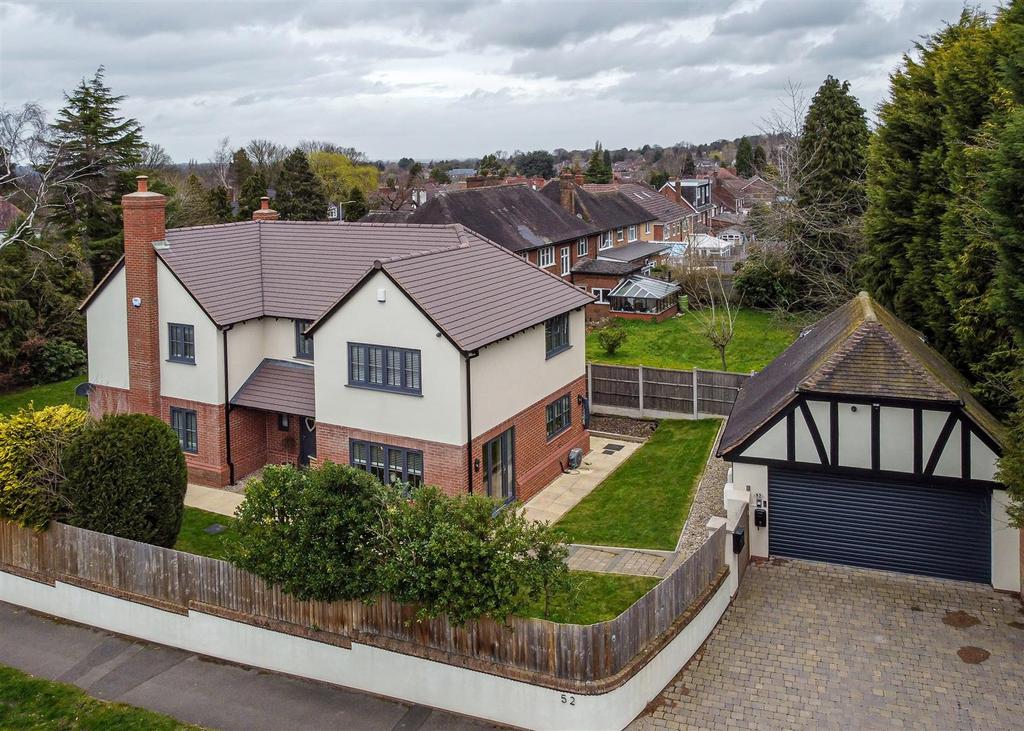 52 Sandringham Road, Penn, Wolverhampton 4 bed detached house for sale £635,000