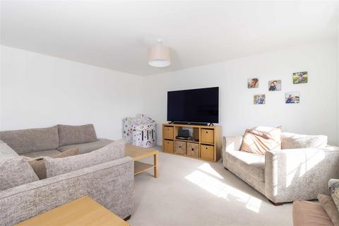 9 Kilham Way, Ferring, Worthing, BN12 6FJ