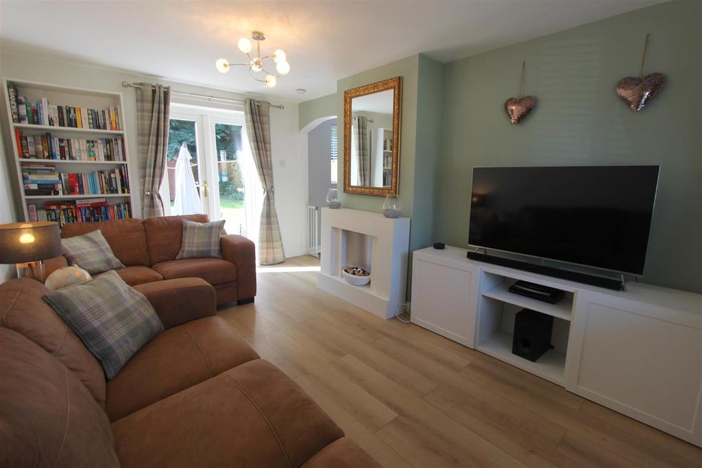 Moule Close, Newton Aycliffe 2 bed terraced house to rent £550 pcm (£127 pw)