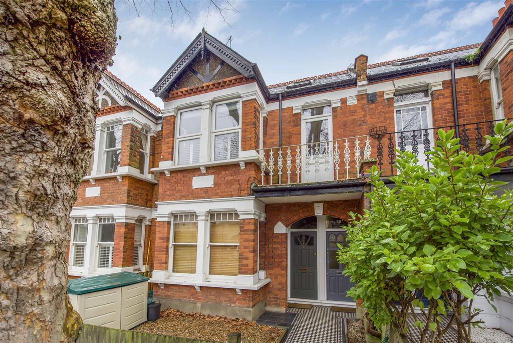 Sidney Road, St Margarets Village 2 bed for sale £775,000