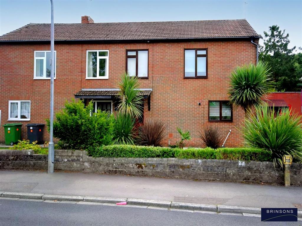 Llangranog Road, Llanishen, Cardiff 3 bed semidetached house for sale