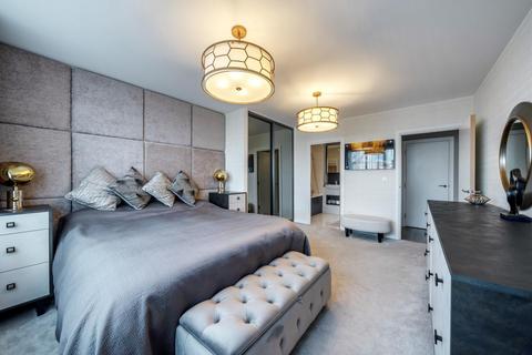 Flat 2, Beddington House, 2 Cornforth Lane, London, NW7 1SU