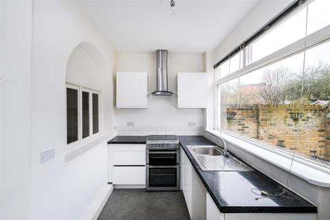 5 Nelson Road, London, E4 9AP