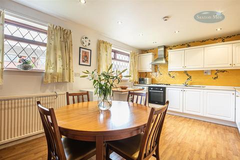 80 Chapel Road, Burncross, Sheffield, S35 1ZG