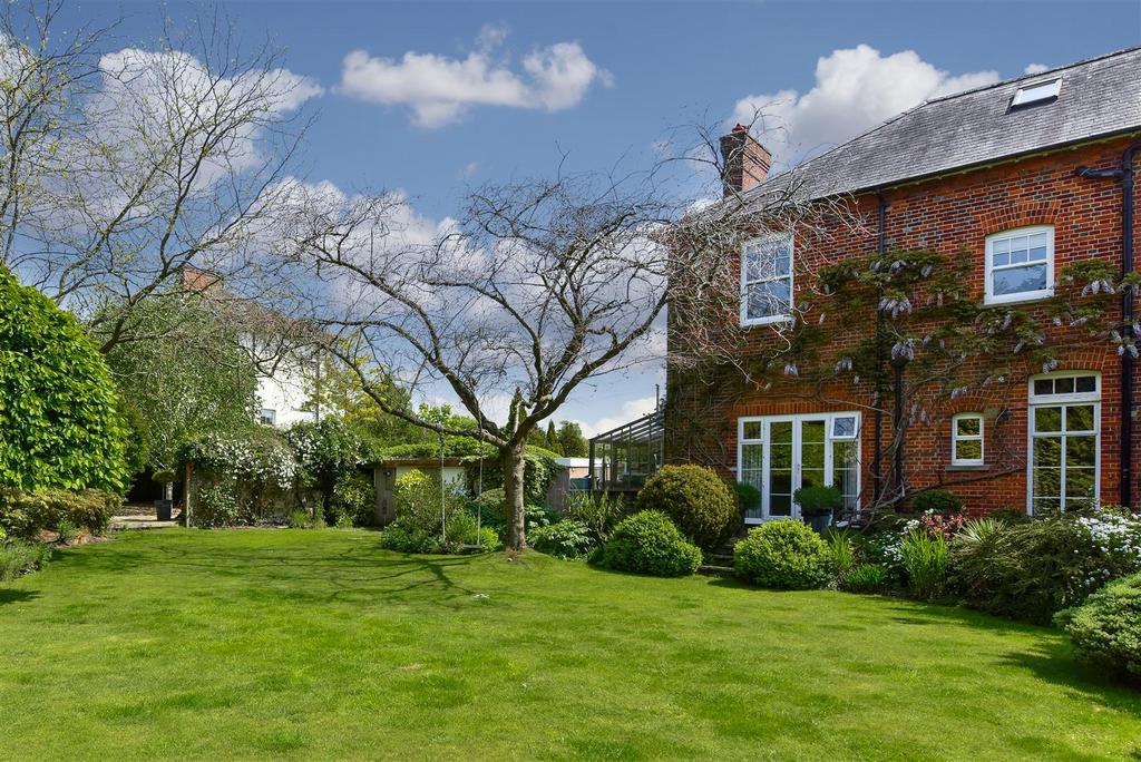 Ivy Mill Lane, Godstone 5 bed house £1,199,950