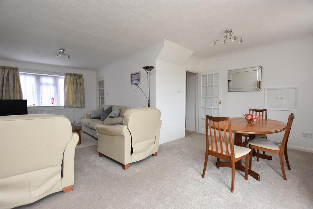 Living &amp; dining room