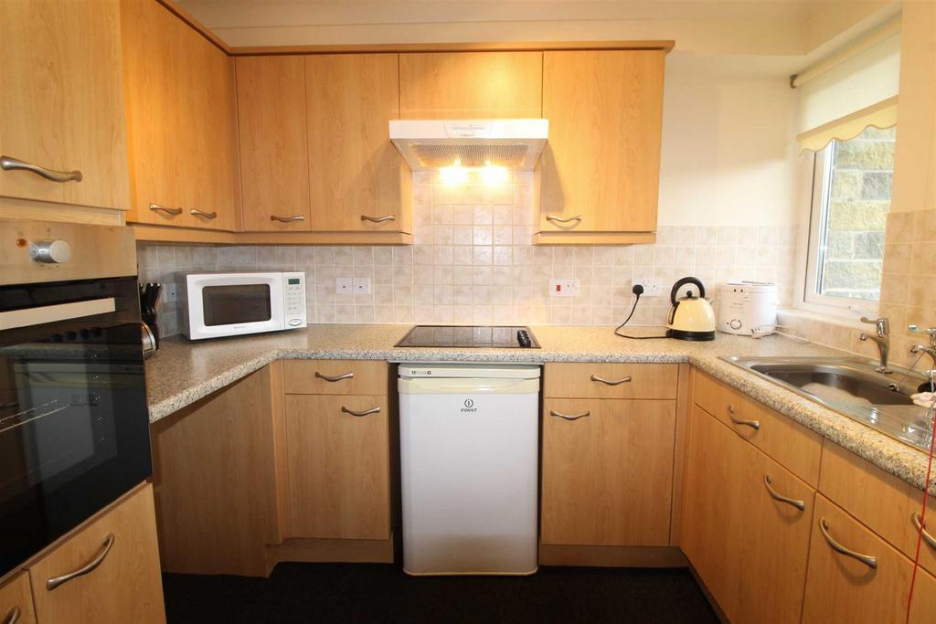 North Road, Glossop 1 bed retirement property £139,000