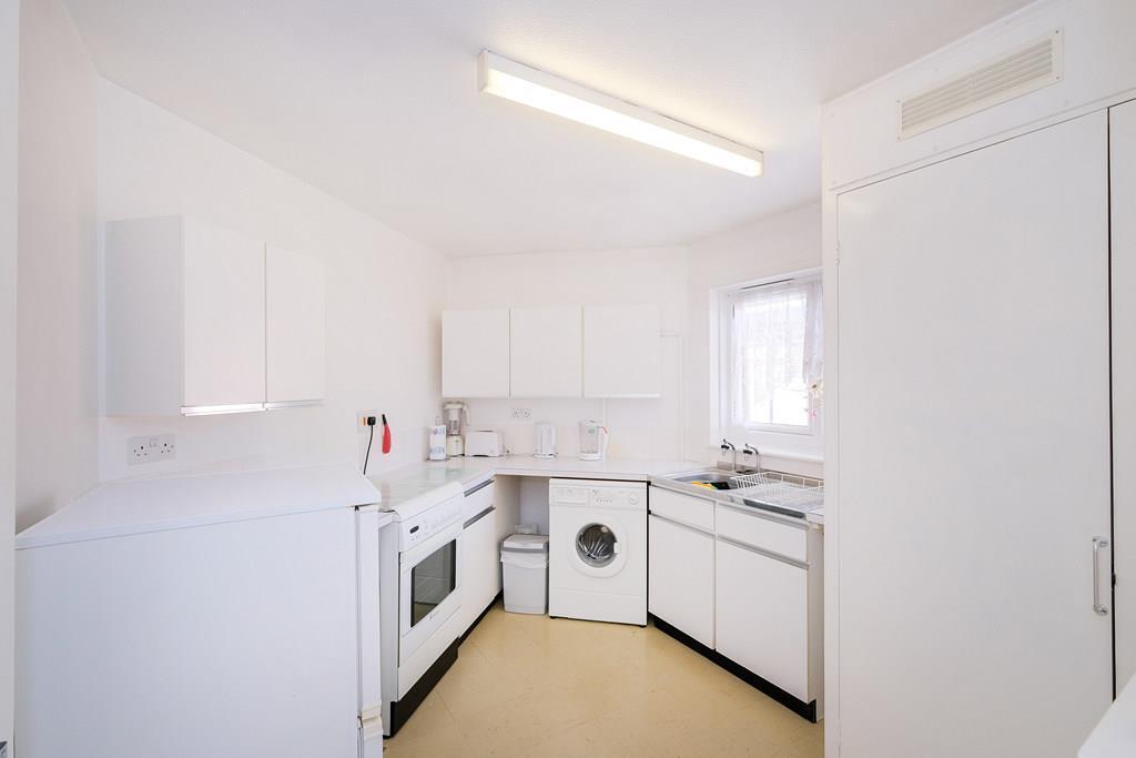 55 St. Gabriels Close-7 resized.jpg