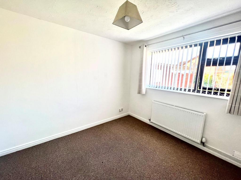 Bedroom 2.jpg