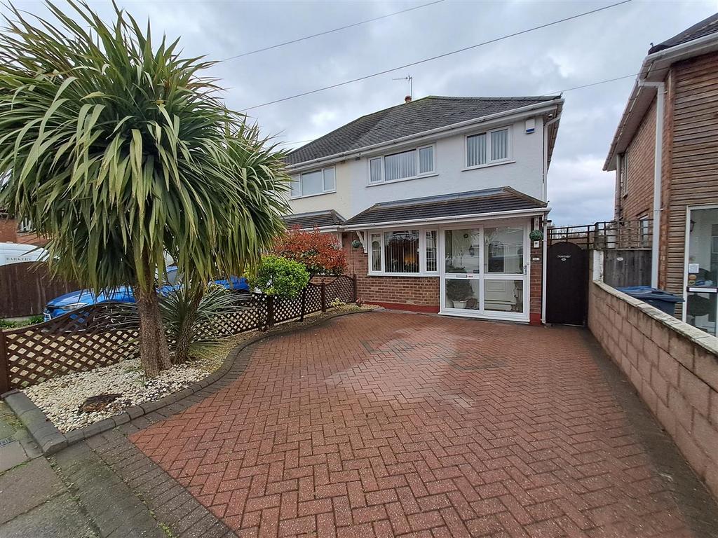 Road, Sheldon, Birmingham 3 bed semidetached house for sale