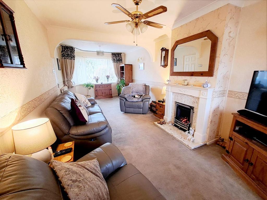 Road, Sheldon, Birmingham 3 bed semidetached house for sale