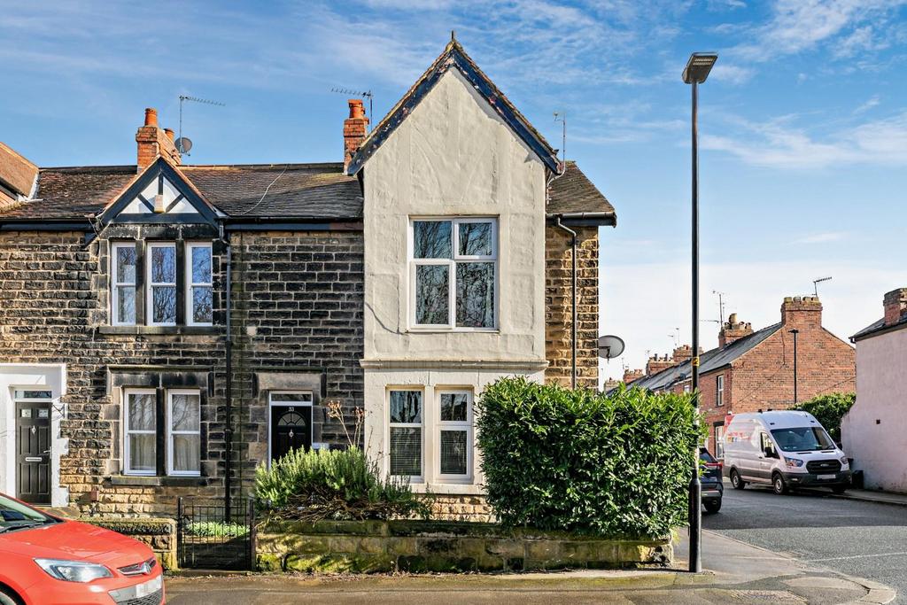 Baden Street, Harrogate, HG1 4BX 2 bed end of terrace house £250,000