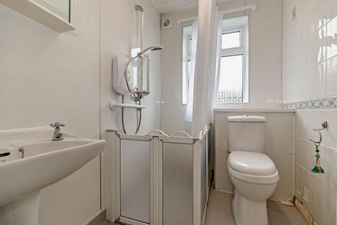 98 Beech Avenue, Bishopthorpe, York, YO23 2RJ