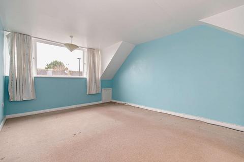 98 Beech Avenue, Bishopthorpe, York, YO23 2RJ