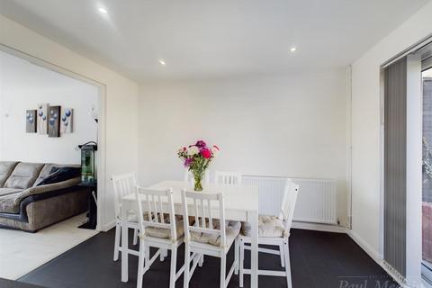 29 Mallard Road, South Croydon, CR2 8PX