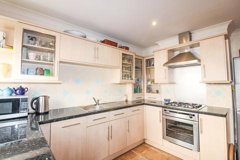 2 bedroom end of terrace house for sale - Florence Street, Hitchin, SG5