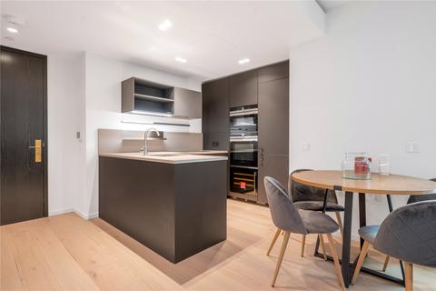 Studio to rent, Fenwick House, 84 Bartholomew Close, London, EC1A