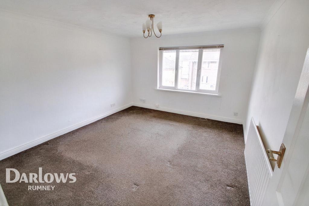 Cranleigh Rise, Cardiff 2 bed apartment for sale £120,000