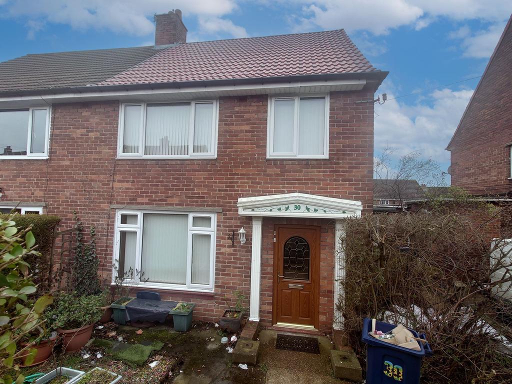 Southmead Avenue, Blakelaw, Newcastle upon Tyne, Tyne and Wear, NE5 3PB