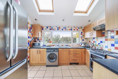 3 bedroom semi-detached house for sale, Molesey Road, Hersham, Walton-on-Thames, KT12