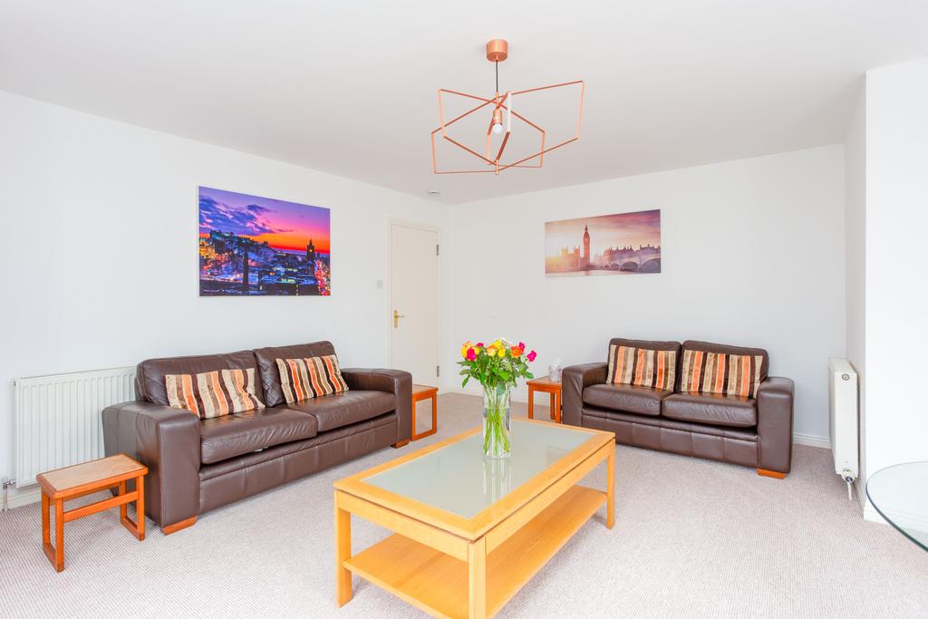 25/6 Huntingdon Place, Edinburgh, EH7... 2 bed flat £299,000