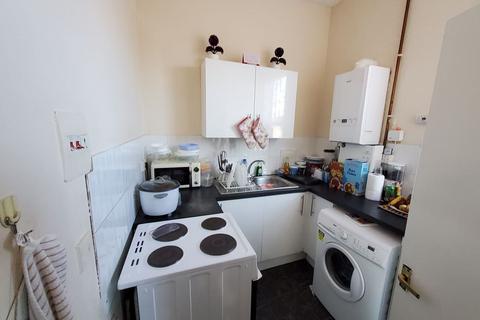 25d Ashburnham Road, Bedford, MK40 1DX