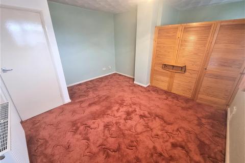 12 Denham Road, Feltham, TW14 0DB