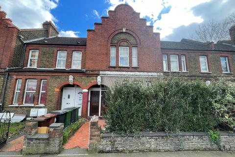 186 Lea Bridge Road, London, E10 7LN