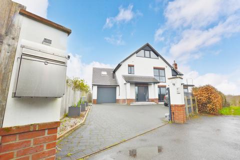 4 bedroom detached house for sale, Glebe Road, Lytchett Matravers BH16