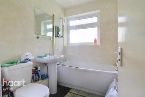 18, Clive Court Havelock Rise, Luton, LU2 7YD