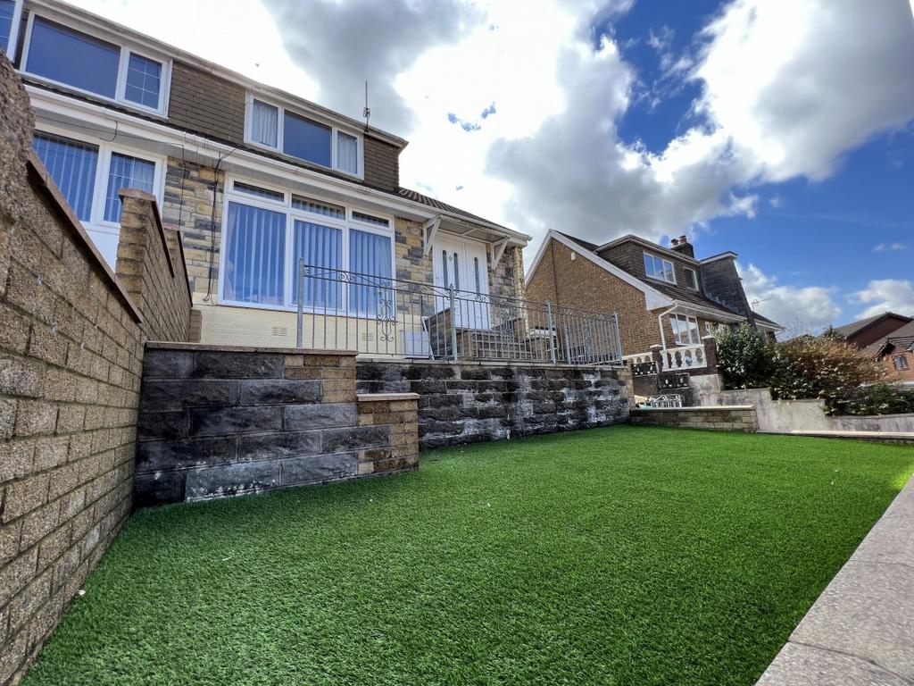 Kimberley Way Porth Porth 3 bed semidetached house for sale £169,950