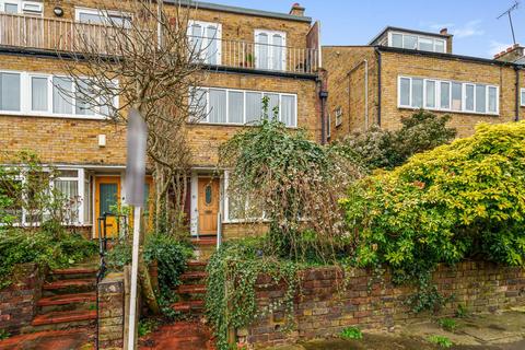 74a Wilton Road, London, N10 1LT