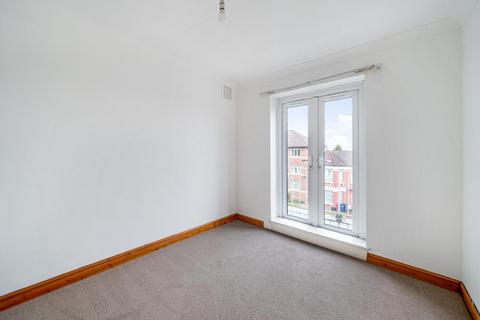 74a Wilton Road, London, N10 1LT