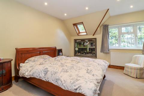 3 bedroom semi-detached house for sale, Rucklers Lane, Kings Langley, Hertfordshire, WD4