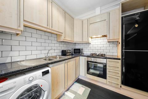2 bedroom flat for sale - Blackstock Road, Finsbury Park N4