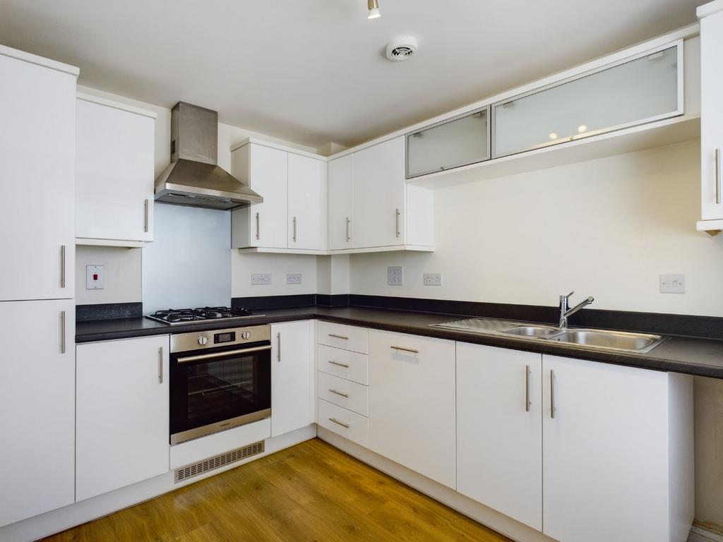 Oxpen, Aylesbury HP18 3 bed terraced house - £345,000