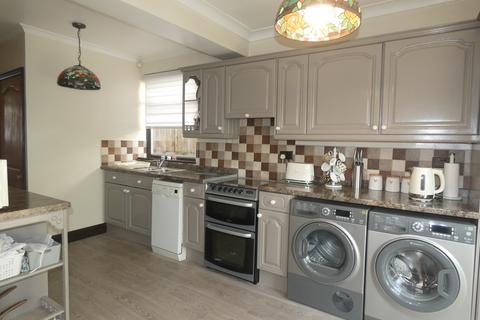 76 Barton Avenue, Romford, RM7 0ND