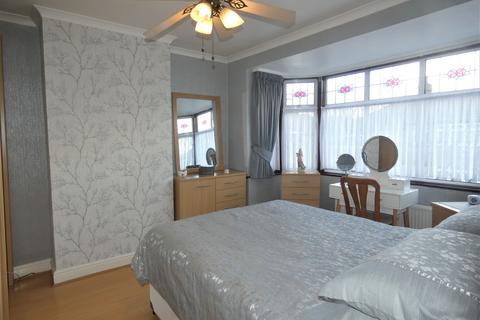 76 Barton Avenue, Romford, RM7 0ND