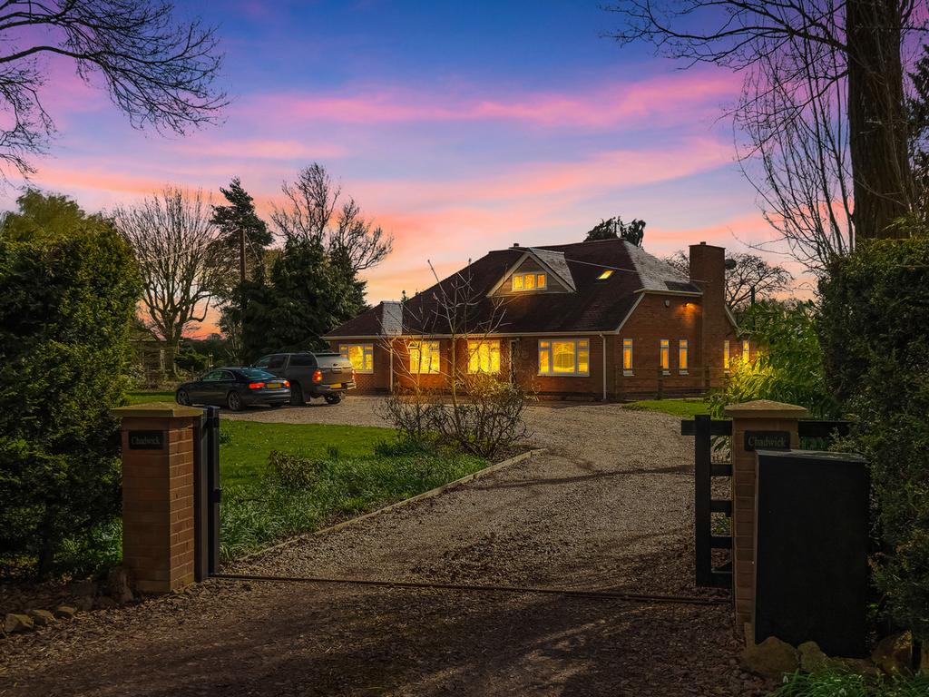 Smeaton Lane, Stretton Under Fosse, Rugby CV23 0PS 3 bed detached house