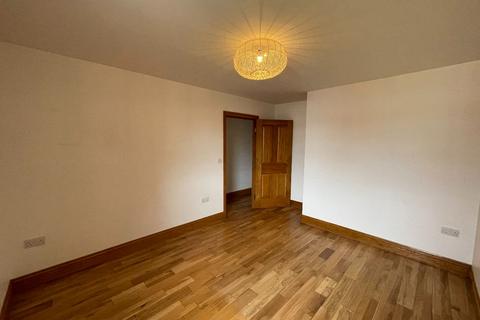 2 bedroom flat to rent, Flat , Kings Road, Kingston upon Thames