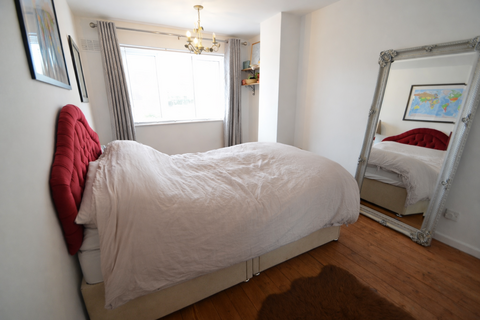 undefined, Exeter EX4
