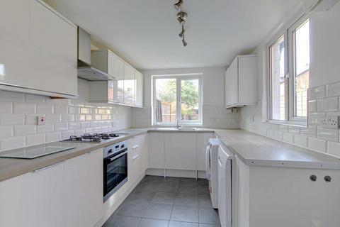 7 Donkin Hill, Caversham, Reading, RG4 5DG