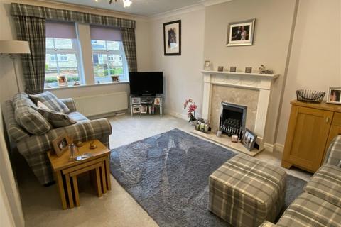 39 Burns Way, Clifford, Wetherby, LS23 6TA