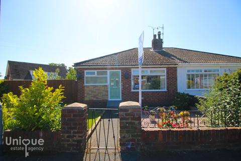 16 Dianne Road, Thornton-cleveleys, FY5 4EF