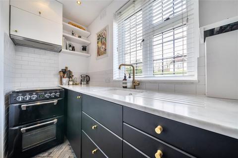2 bedroom maisonette for sale, Speer Road, Thames Ditton, KT7