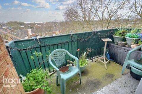 218 Abbotsweld, Harlow, CM18 6TP